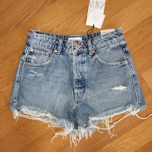 Zara mid rise jean shorts 2